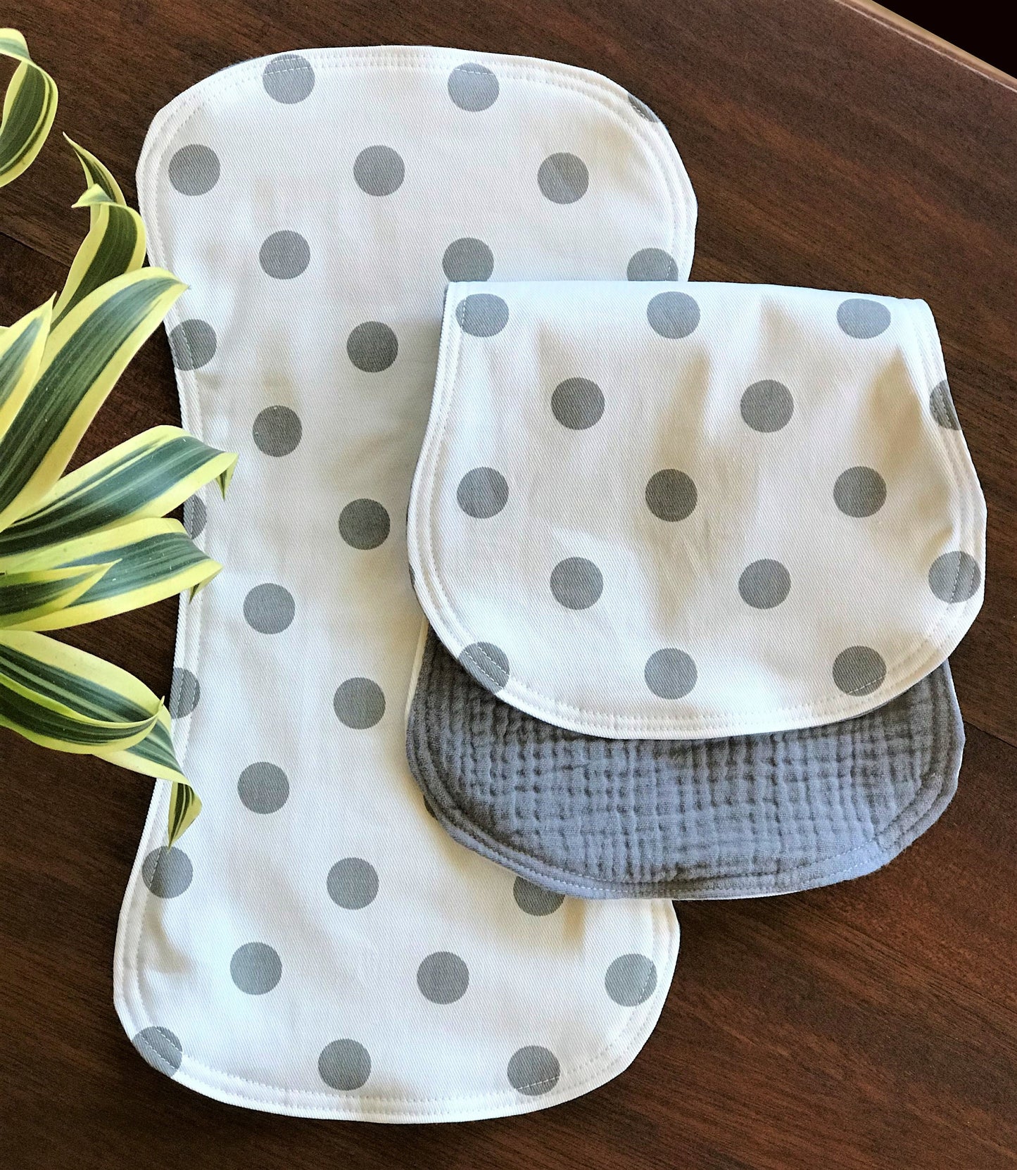 Gray Dots - Burp Cloth Set of 2